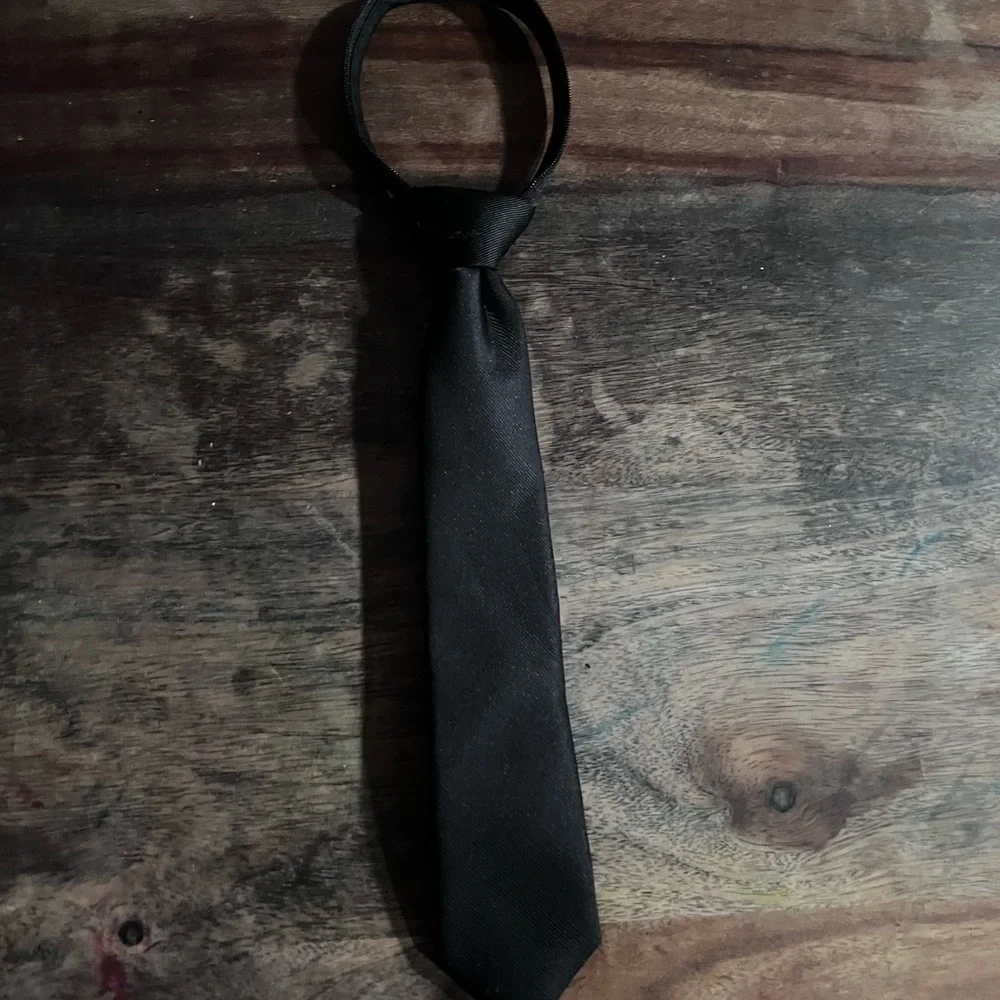 Cat & Jack Sleek Black Men's Tie